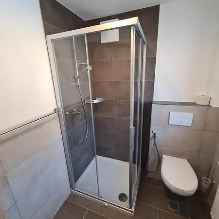 Haus Aberger 아파트